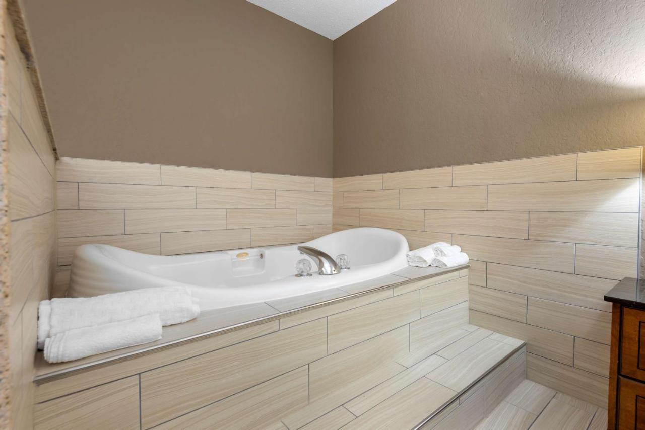 Best Western University Inn Ithaca Luaran gambar