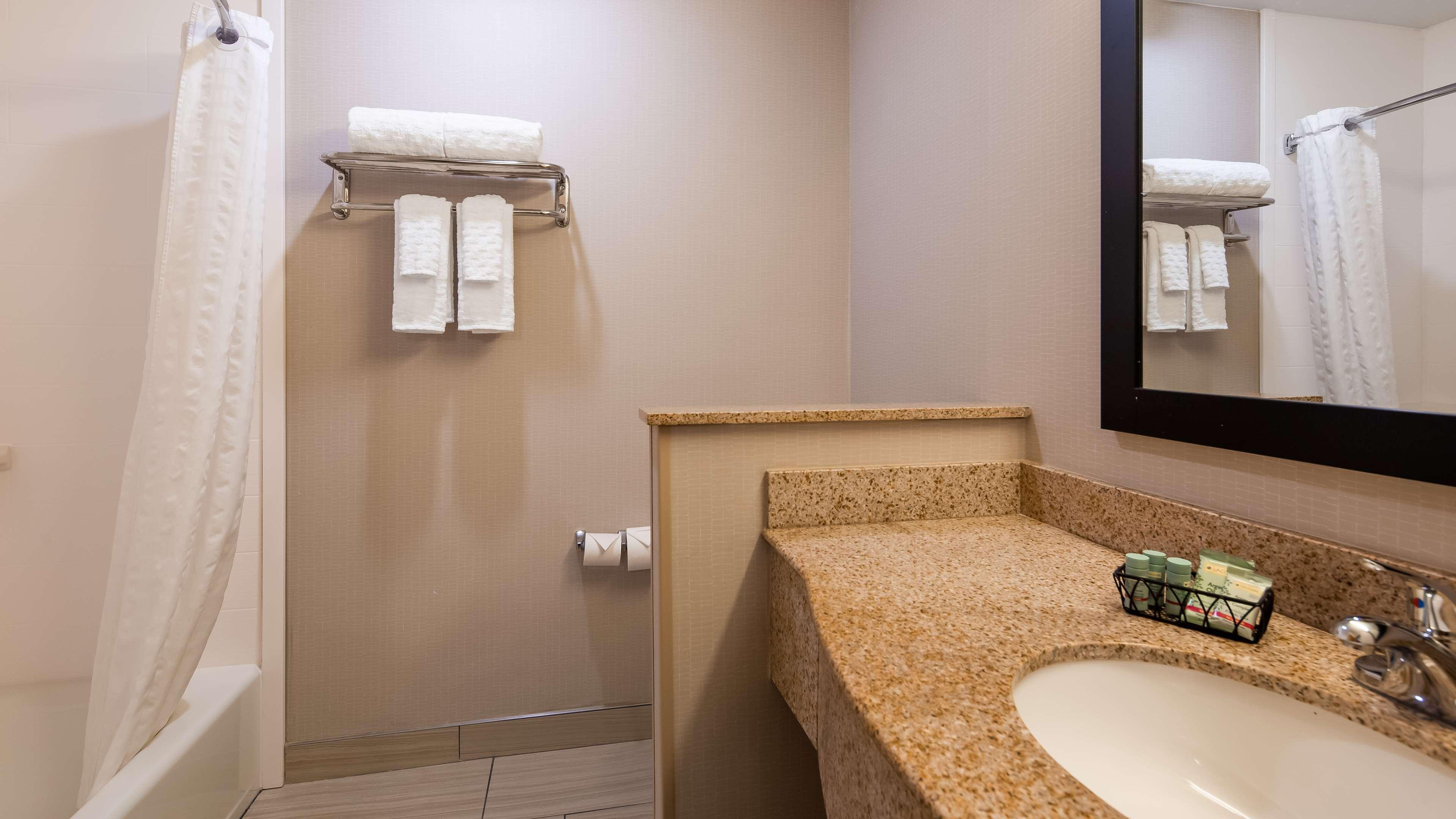 Best Western University Inn Ithaca Luaran gambar
